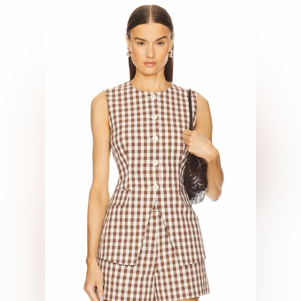 VERONICA BEARD LOIS VEST IN CHICKORY & DOVE.